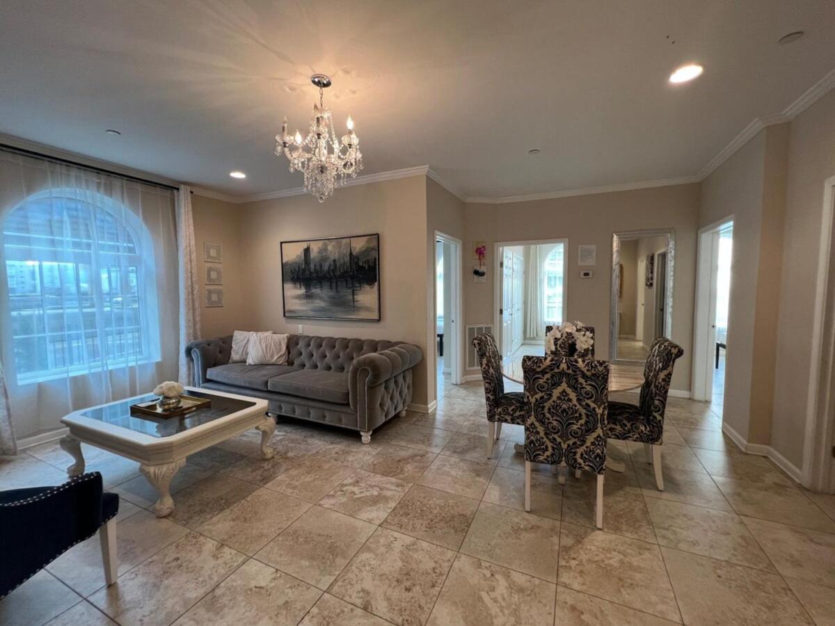 Tise Plaza Condos Ню Орлиънс Екстериор снимка