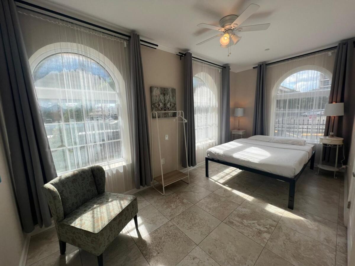 Tise Plaza Condos Ню Орлиънс Екстериор снимка